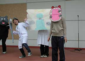 県立歯科技術専門学校歯科衛生士科の学生さん